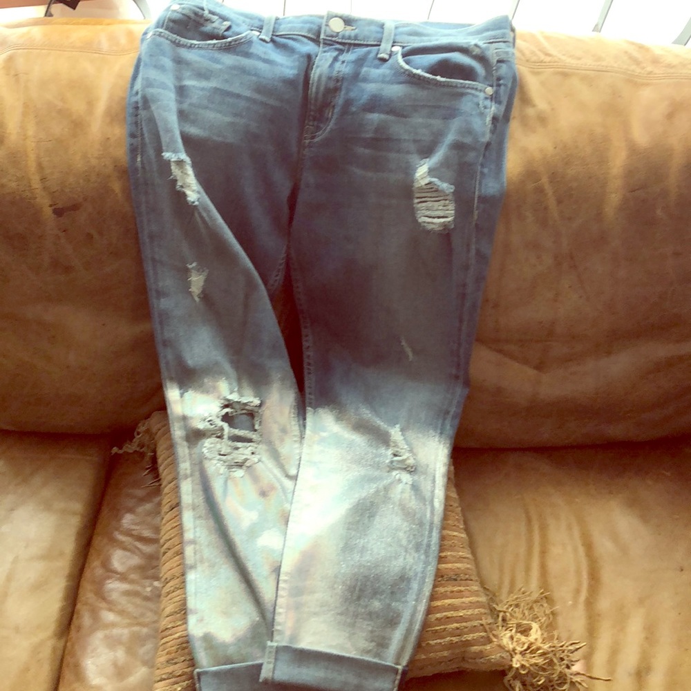 Size 28 level 99 capris hand painted w/ worn look